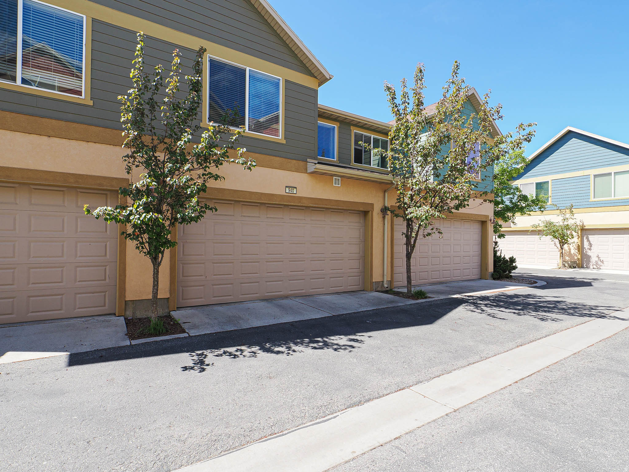 FARMINGTON CROSSING - Residential
