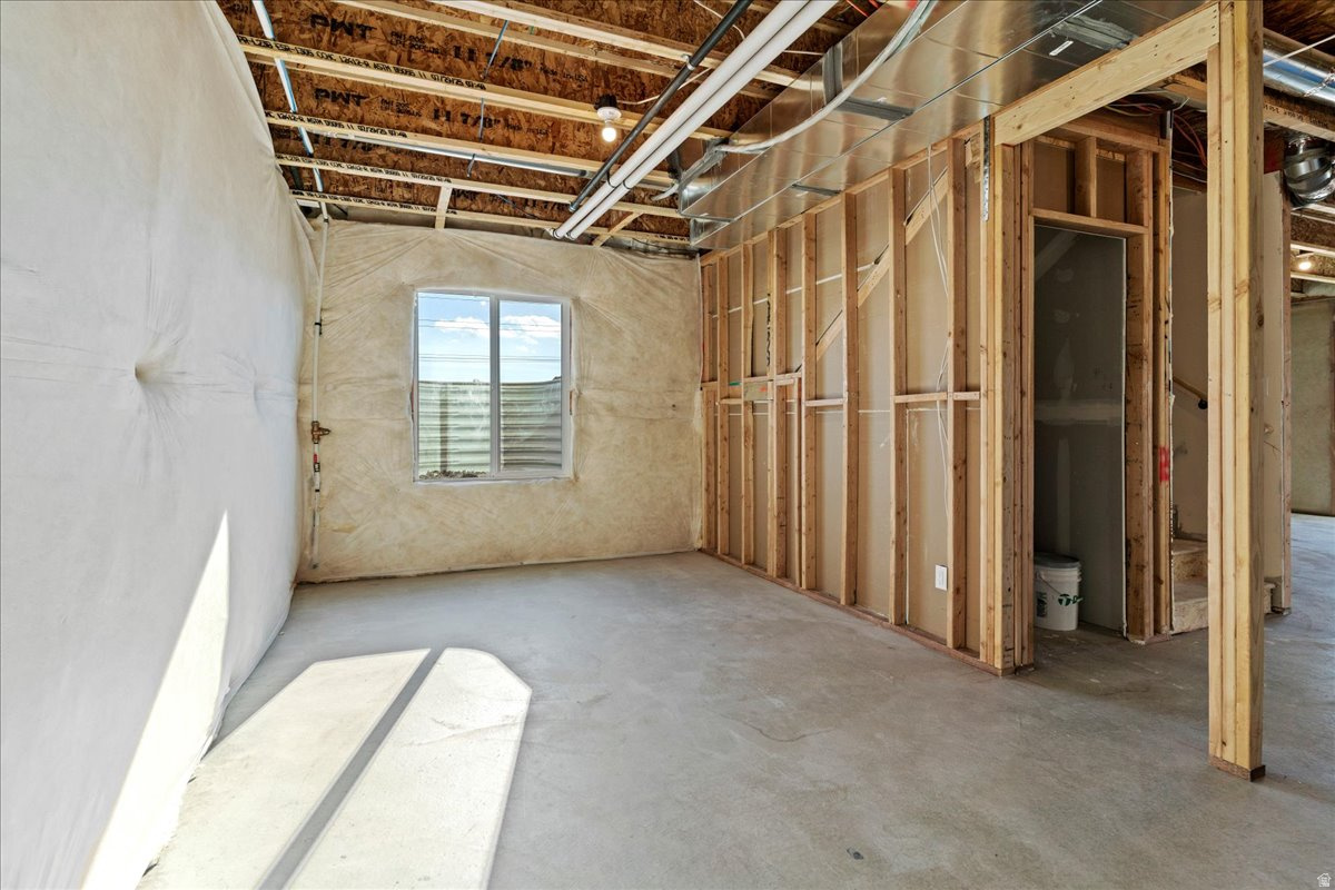 NORTH LAKE MEADOWS - Residential