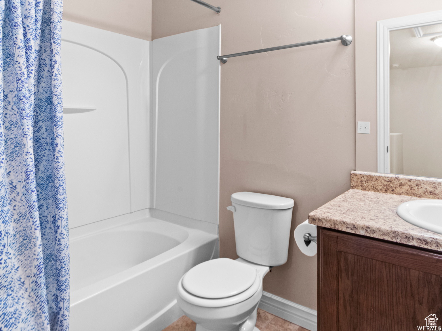 SARATOGA CHASE - Residential