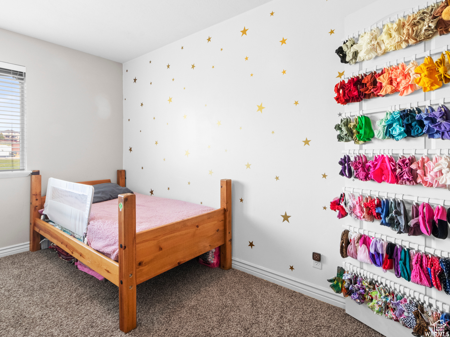 SARATOGA CHASE - Residential