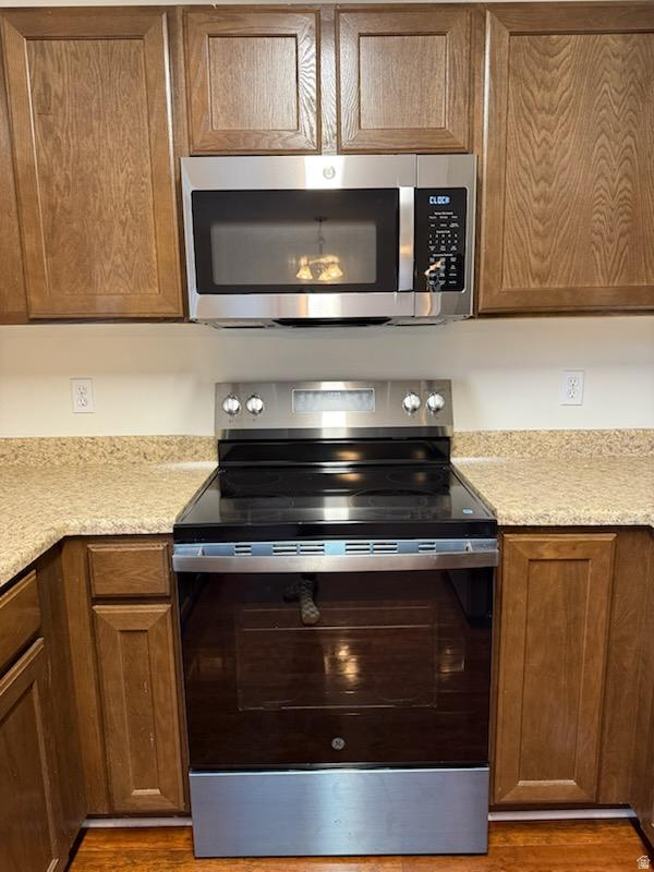 SARATOGA CHASE - Residential