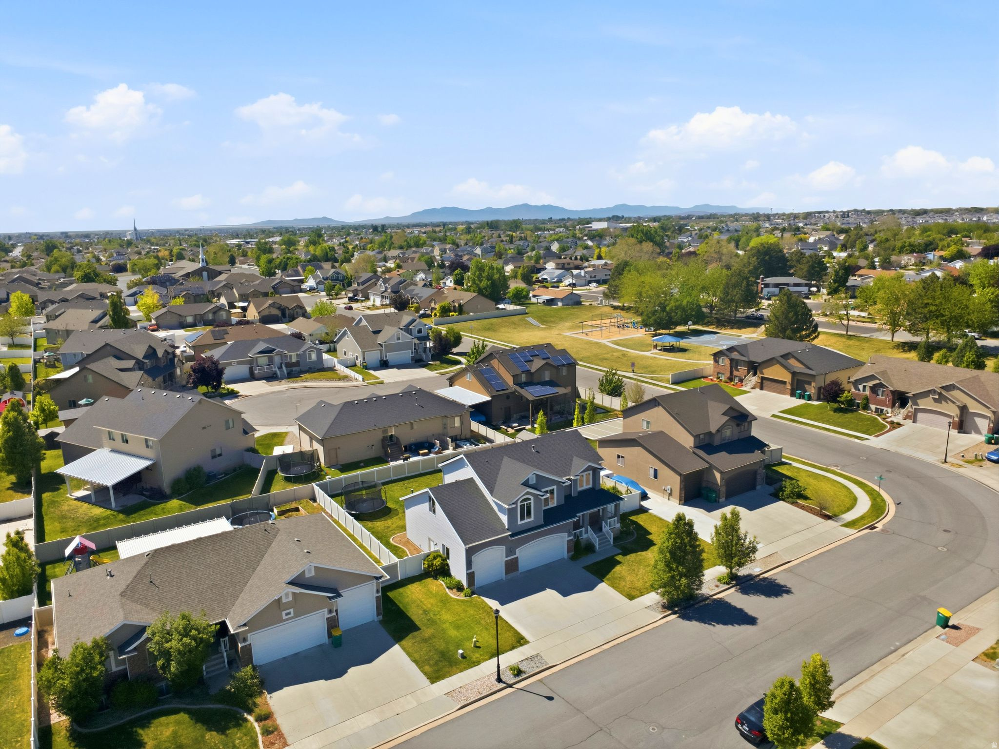 TANNER HERITAGE - Residential