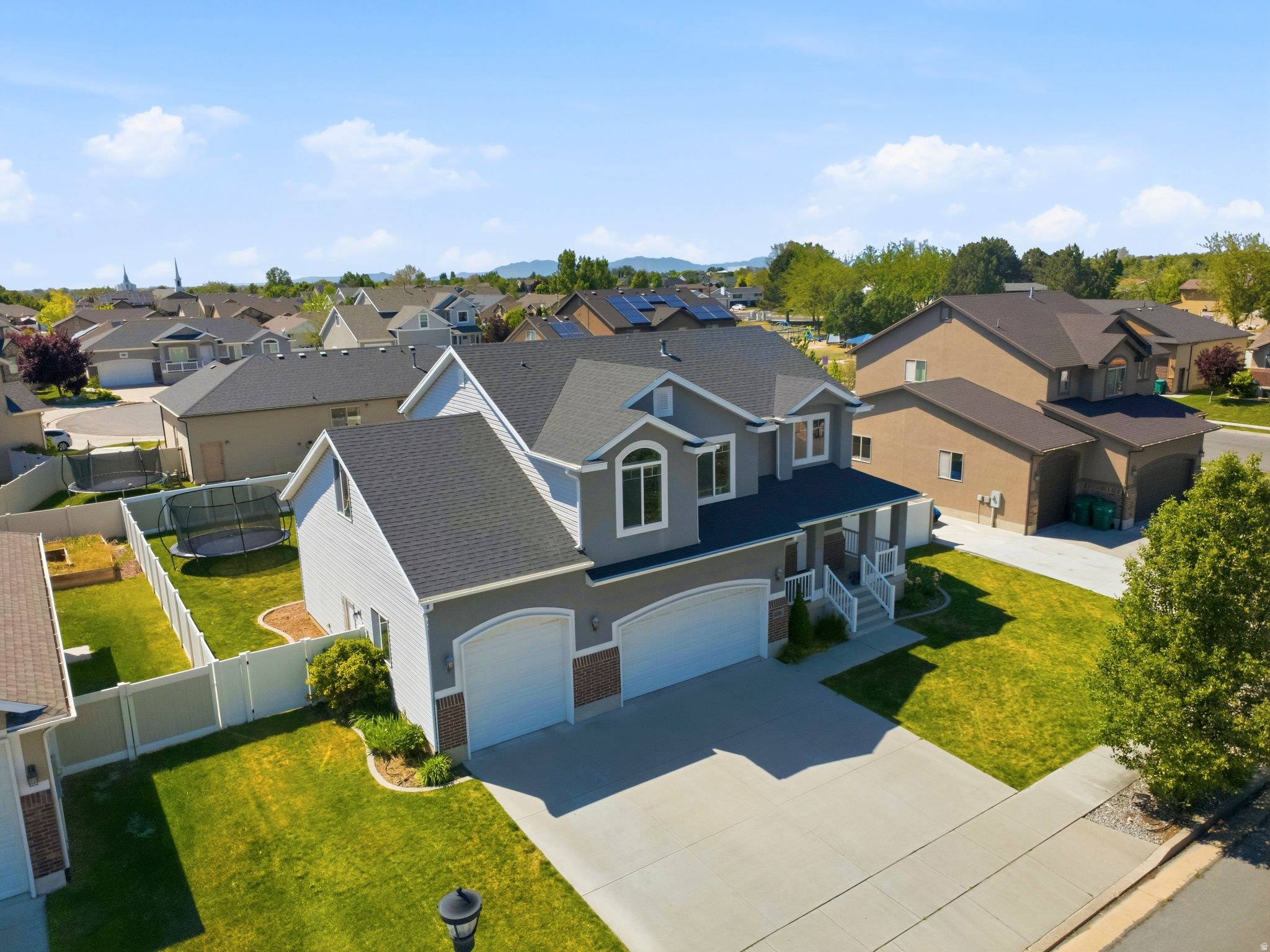 TANNER HERITAGE - Residential