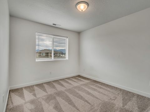 Tiny photo for 3442 N SWIFT LN, Eagle Mountain, UT 84005 (MLS # 2148940)