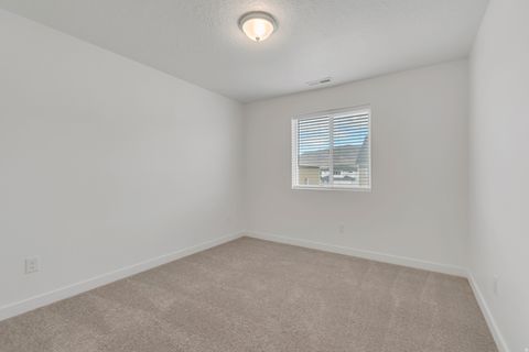 Tiny photo for 3442 N SWIFT LN, Eagle Mountain, UT 84005 (MLS # 2148940)