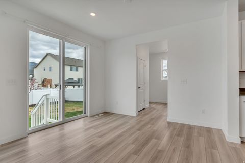 Tiny photo for 3442 N SWIFT LN, Eagle Mountain, UT 84005 (MLS # 2148940)