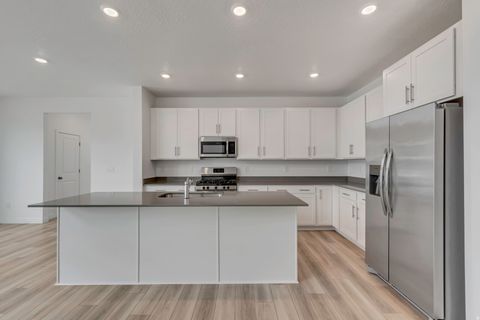 Tiny photo for 3442 N SWIFT LN, Eagle Mountain, UT 84005 (MLS # 2148940)