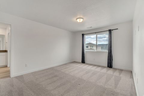 Tiny photo for 3442 N SWIFT LN, Eagle Mountain, UT 84005 (MLS # 2148940)