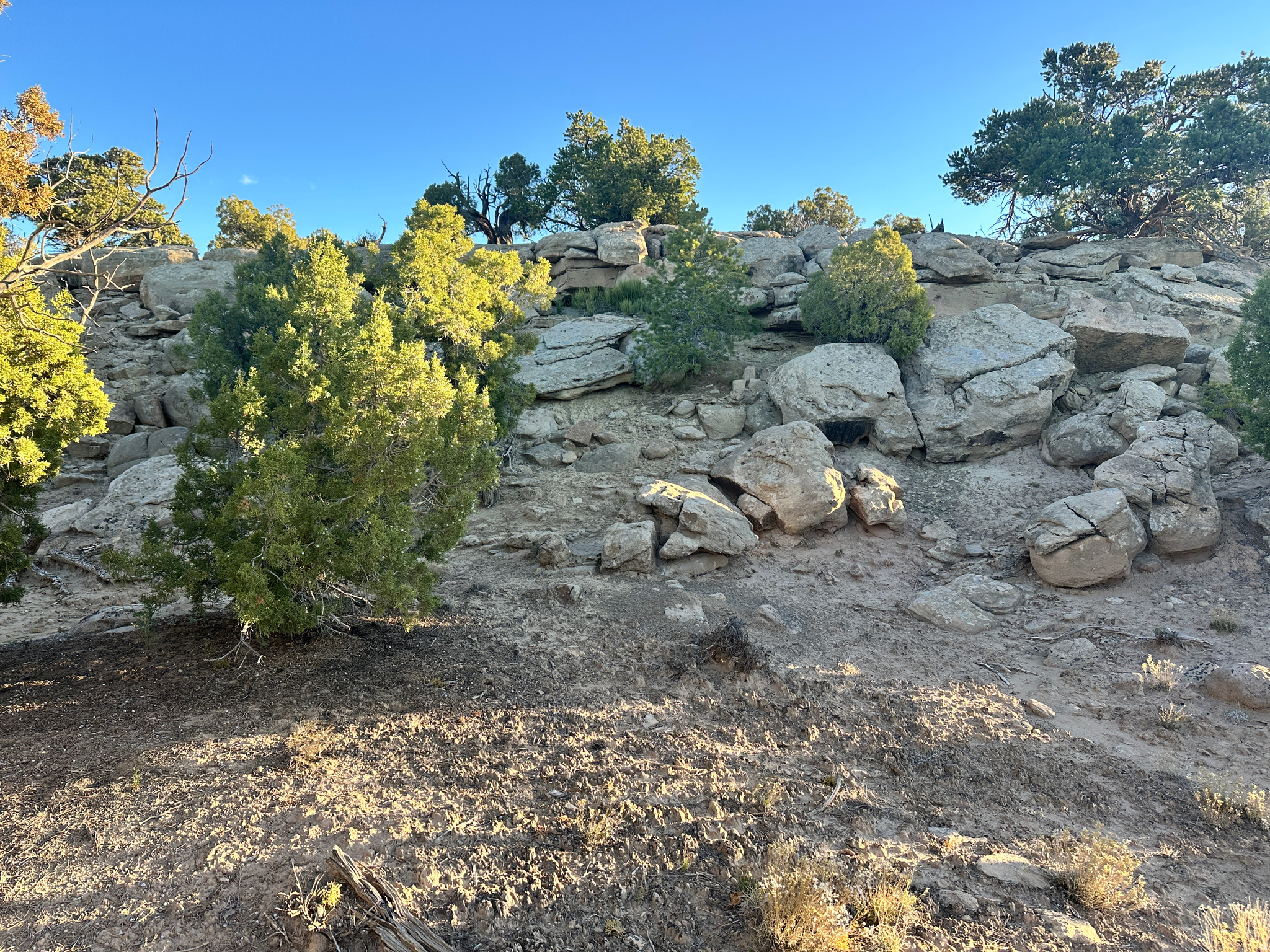 REDHAWK RANCHES - Land