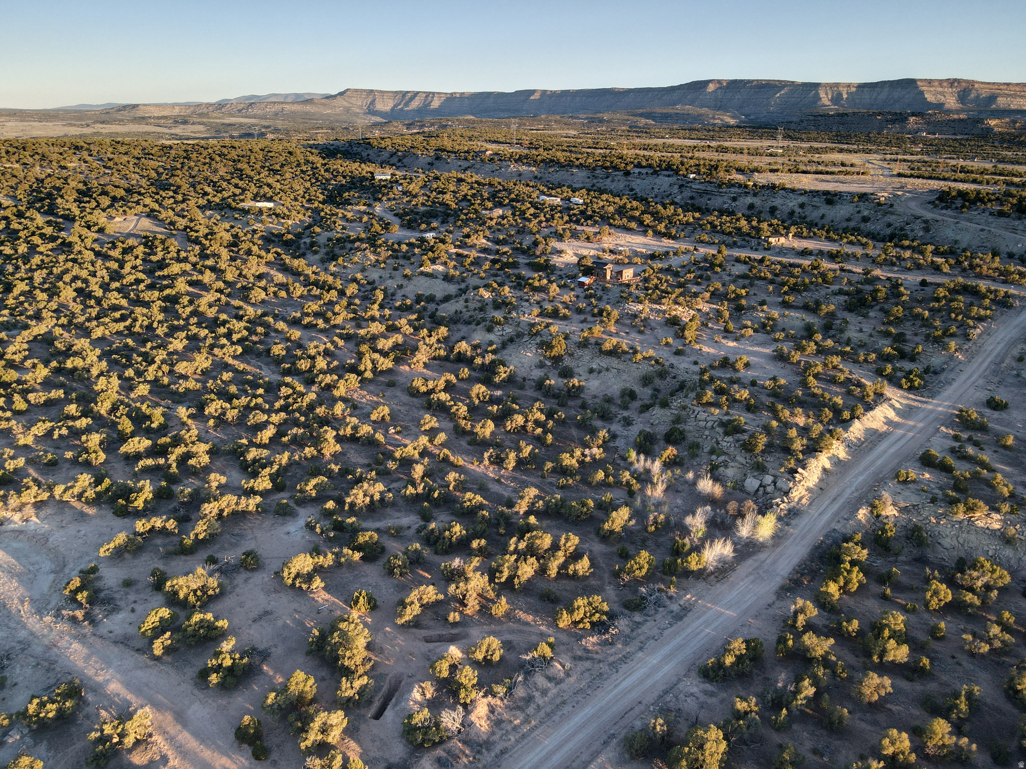 REDHAWK RANCHES - Land