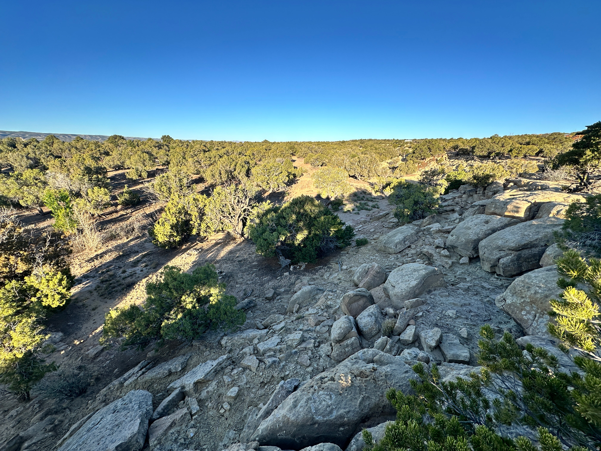 REDHAWK RANCHES - Land