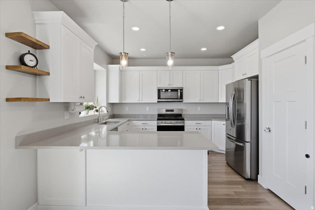 OVERLAKE ESTATES - Residential