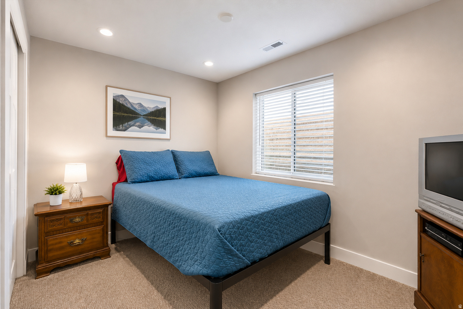 OVERLAKE ESTATES - Residential