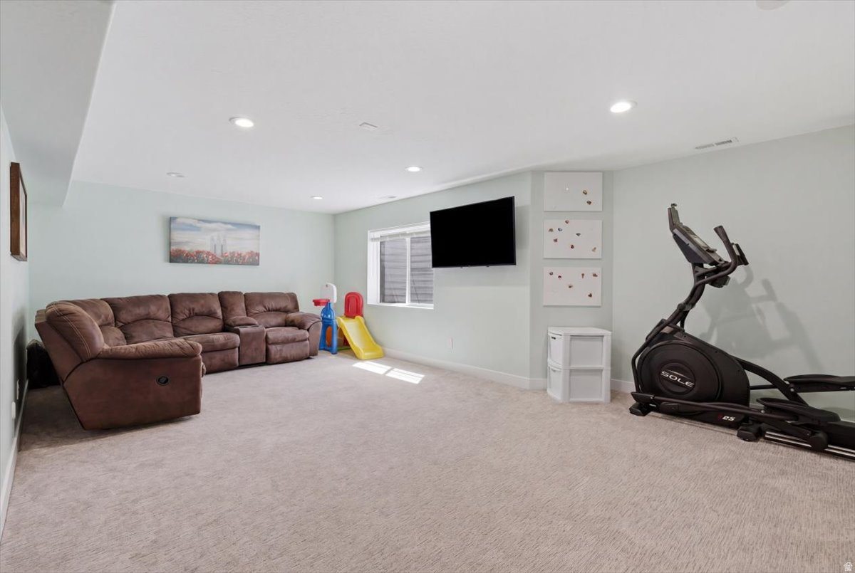 OVERLAKE ESTATES - Residential