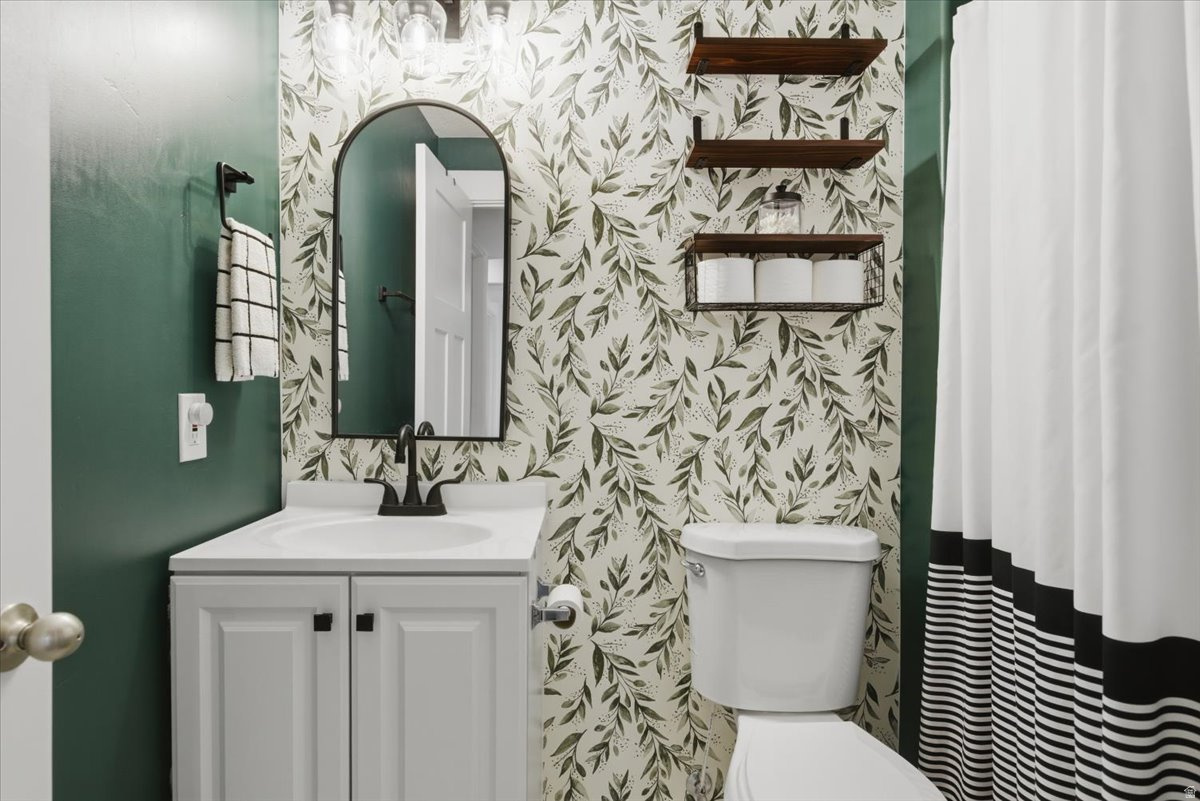 OVERLAKE ESTATES - Residential