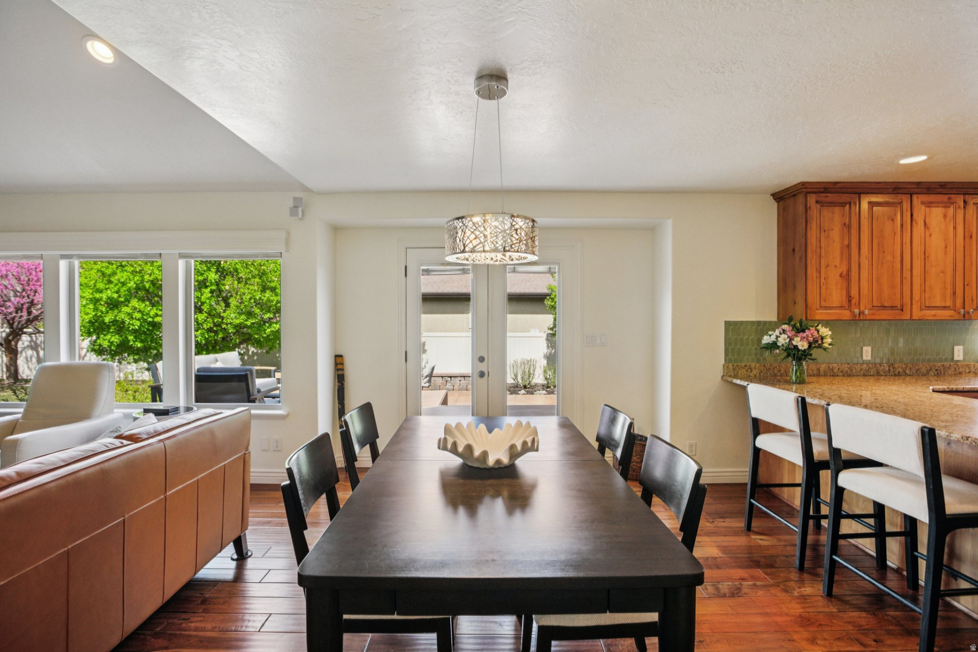 SUNNY RIDGE - Residential