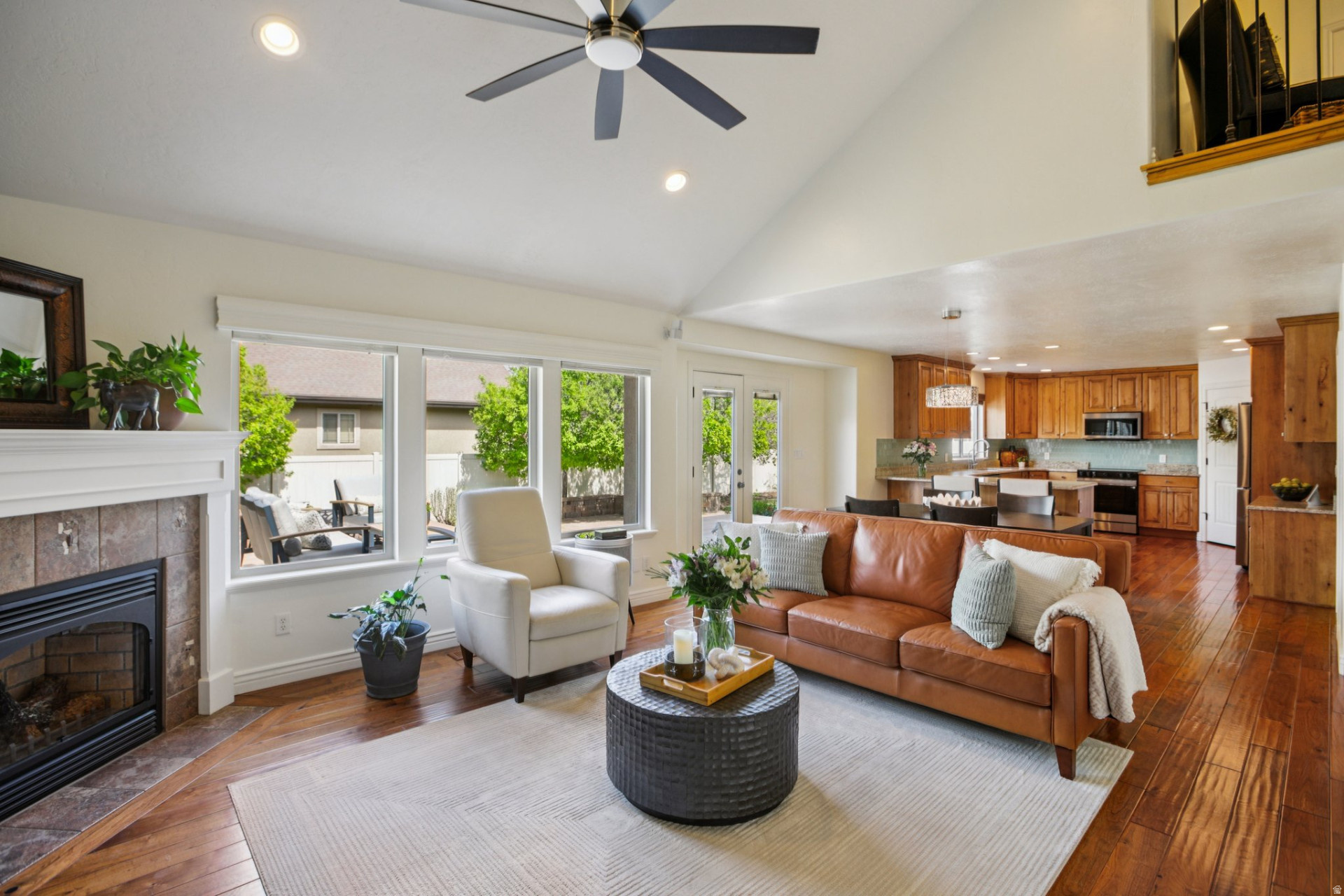 SUNNY RIDGE - Residential