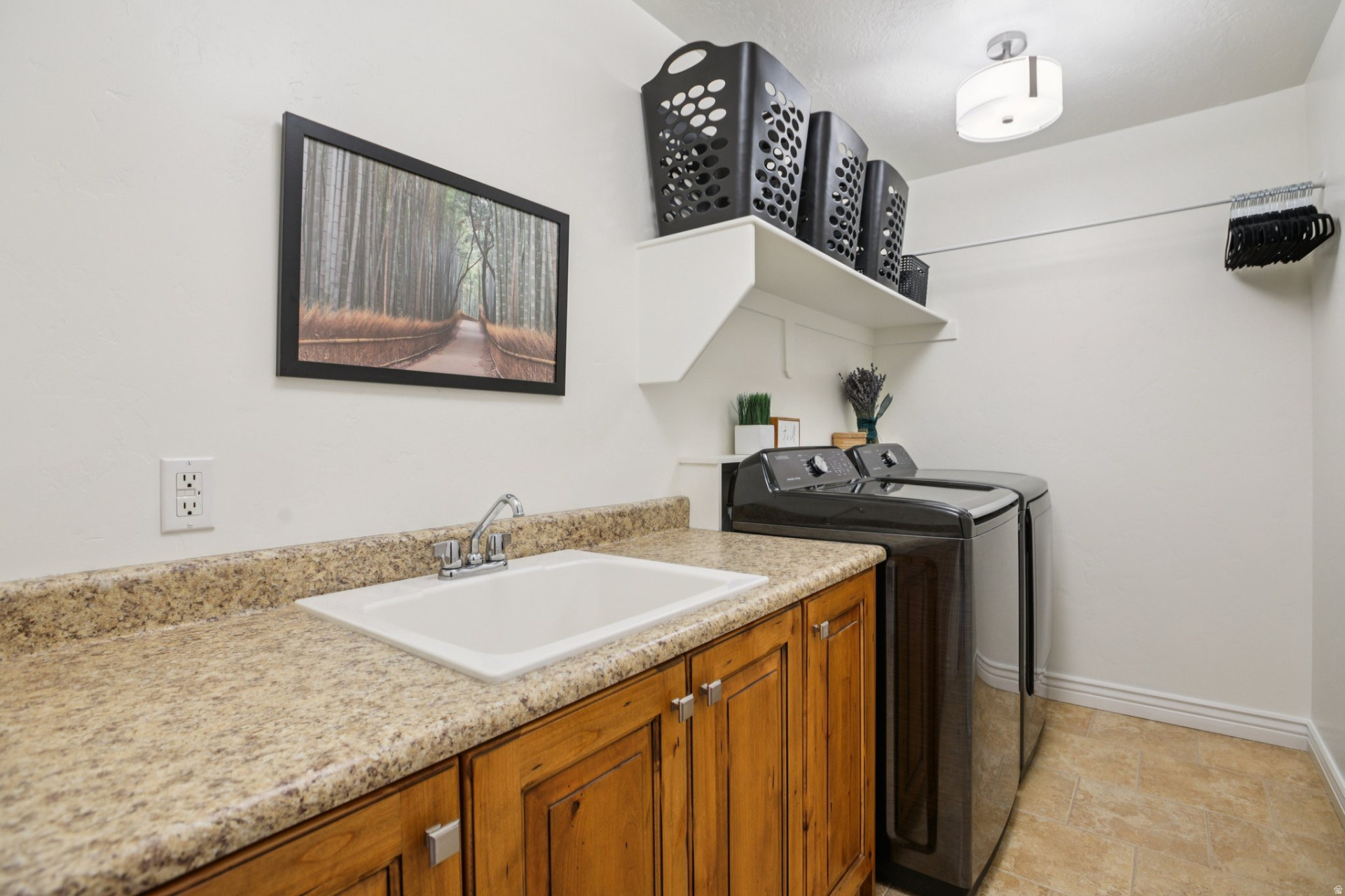 SUNNY RIDGE - Residential