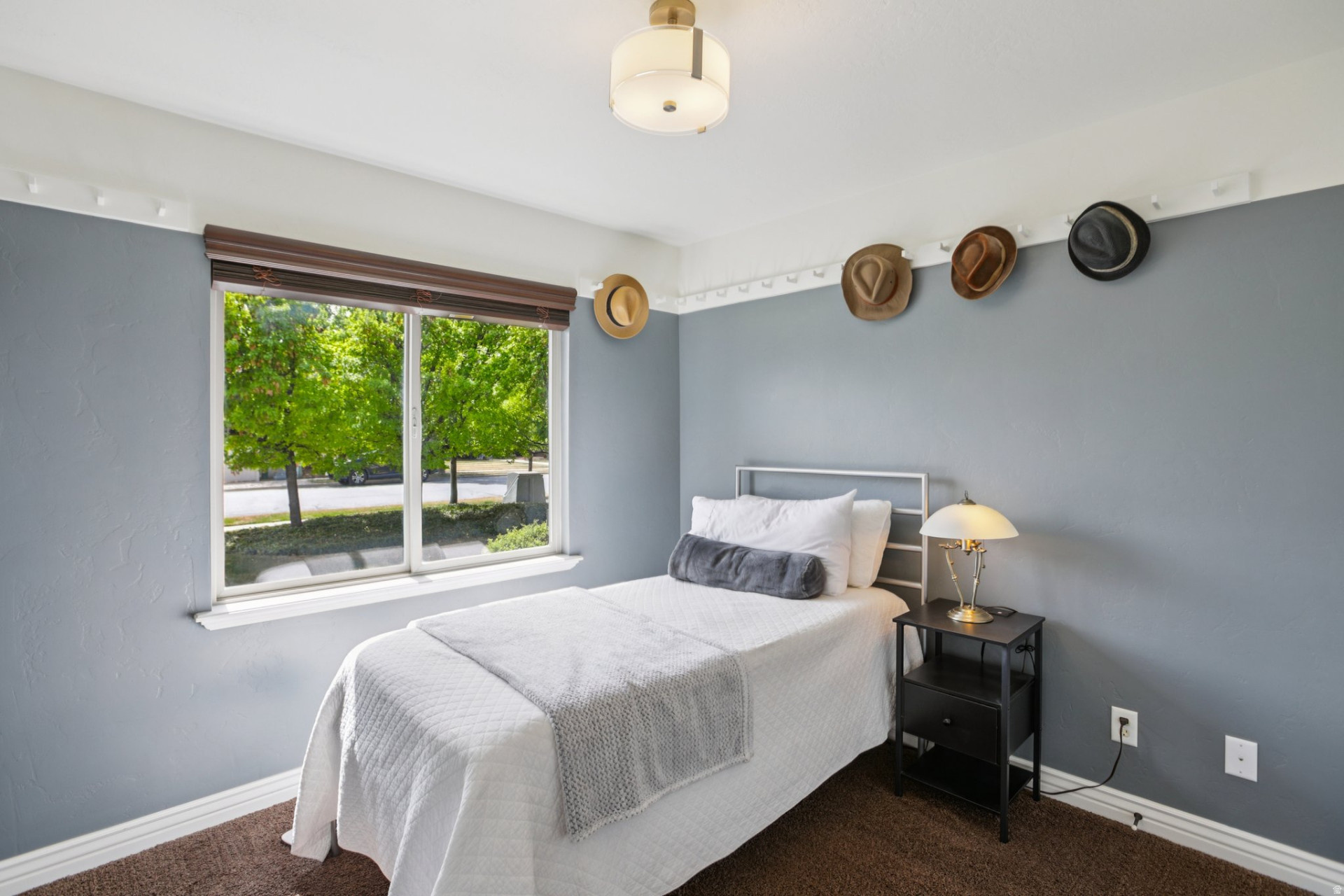 SUNNY RIDGE - Residential