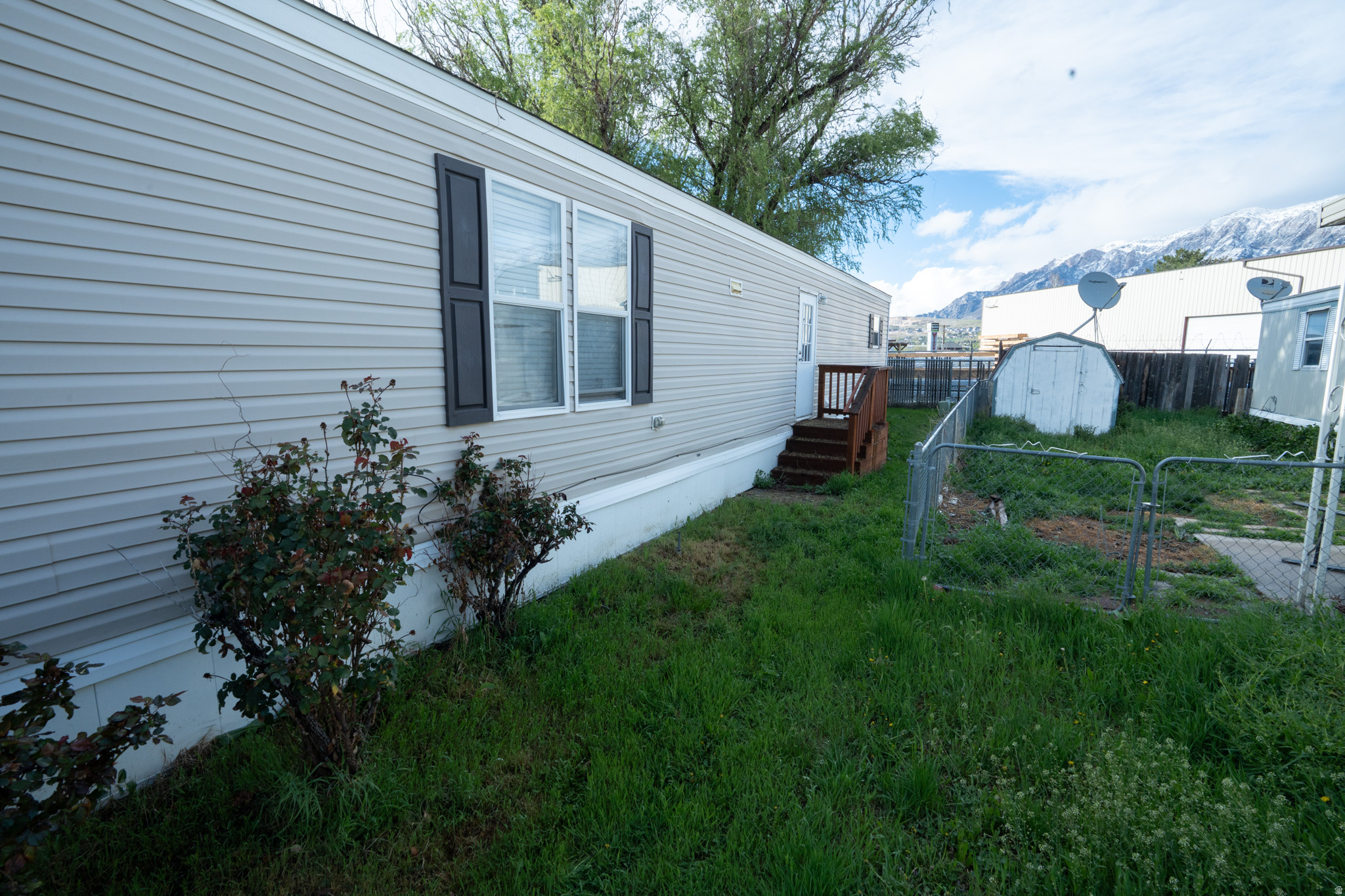 EVERGREEN VILLAGE - Residential