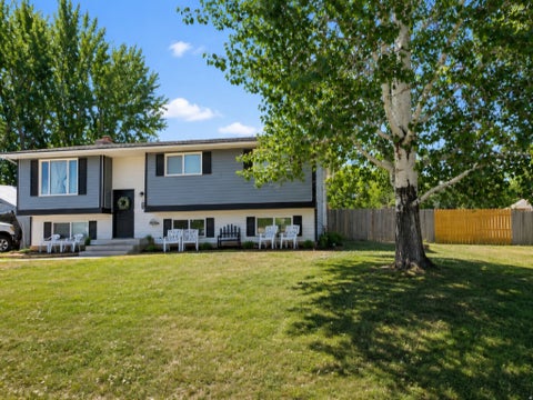 Homes For Sale - 914 E 2850<br/> Vernal, UT 84078