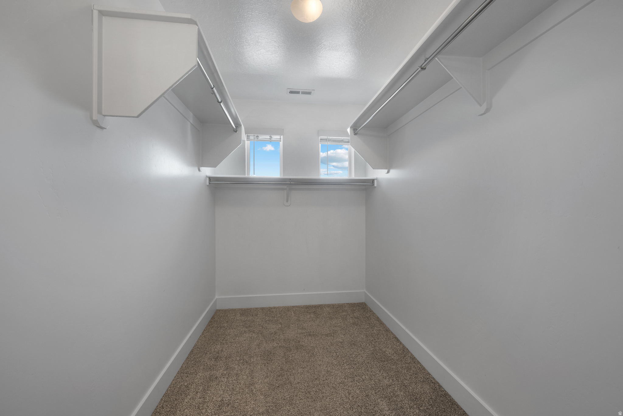 CANYON BREEZE - Residential