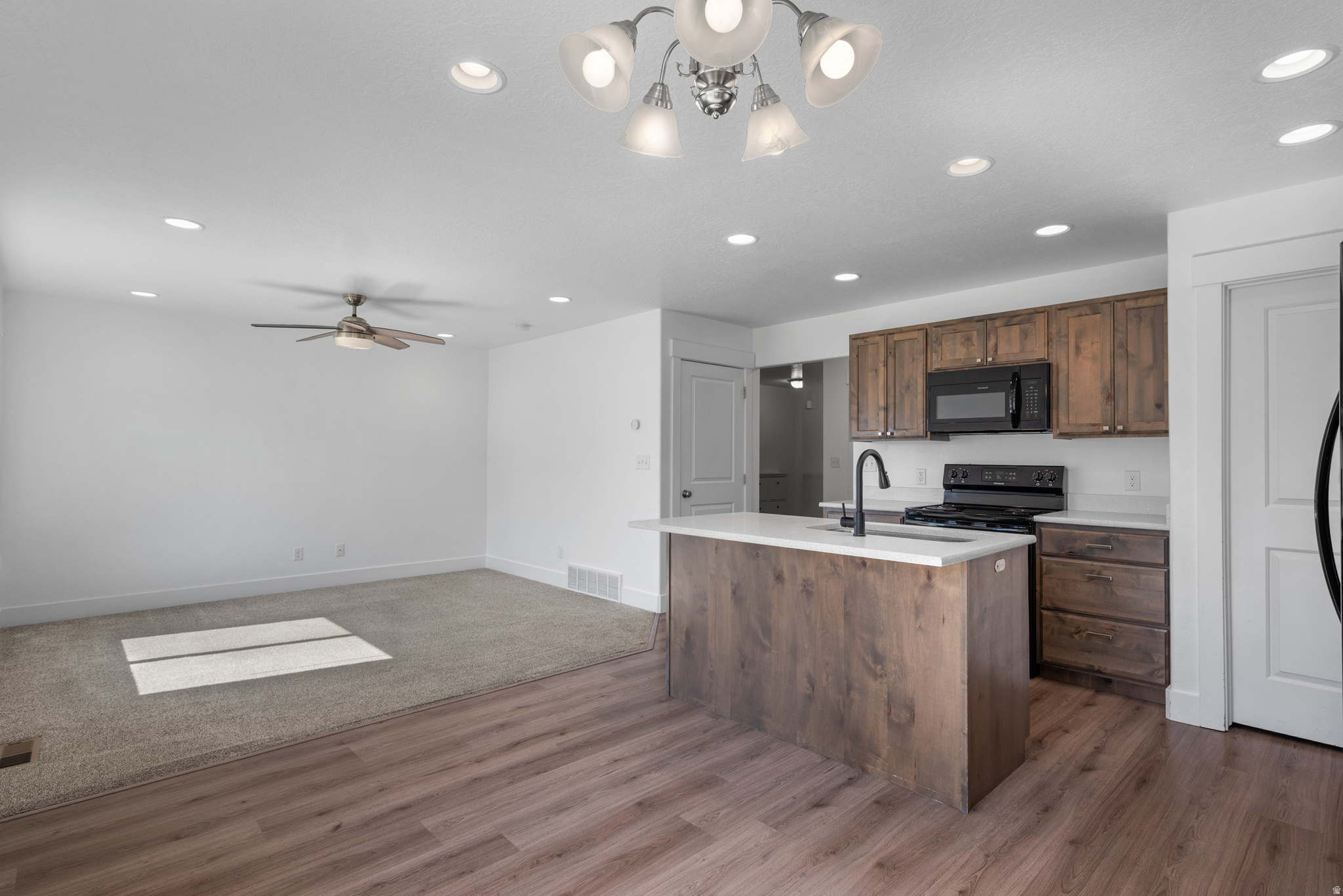 CANYON BREEZE - Residential