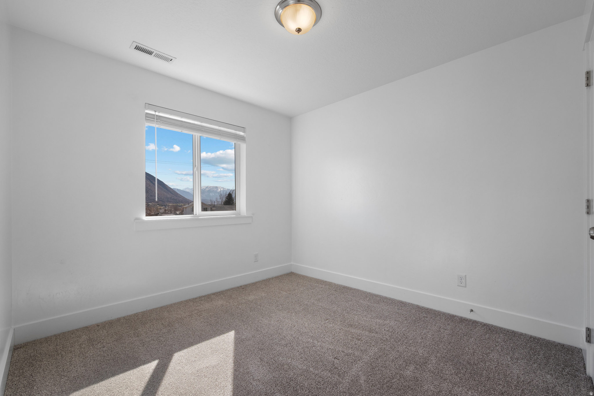 CANYON BREEZE - Residential