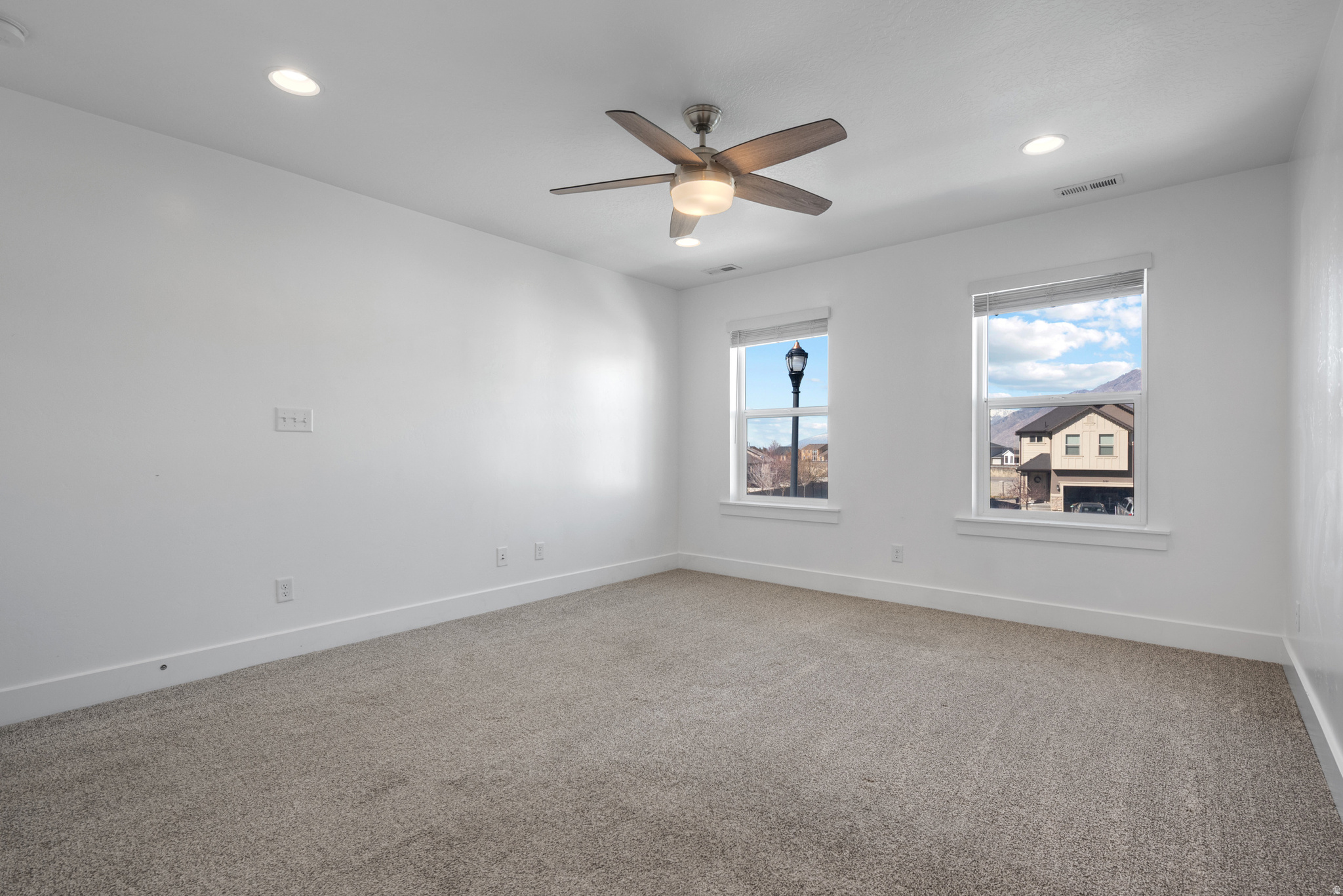 CANYON BREEZE - Residential