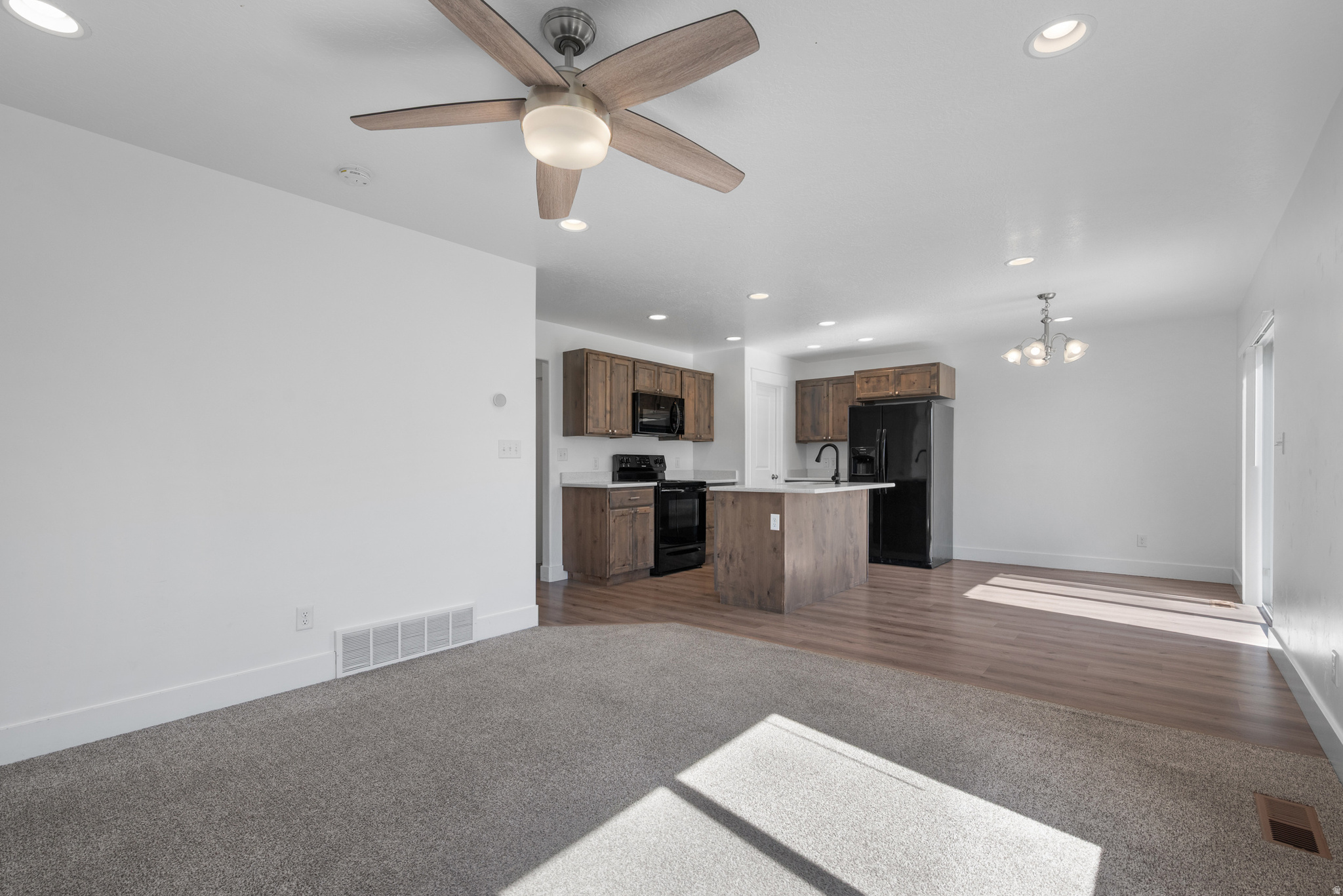 CANYON BREEZE - Residential