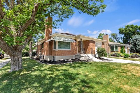 Photo of 2948 S 900 E, Salt Lake City, UT 84106 (MLS # 2156001)