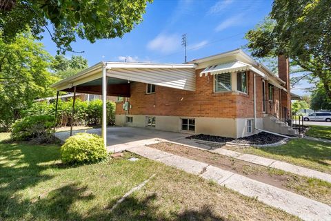 Tiny photo for 2948 S 900 E, Salt Lake City, UT 84106 (MLS # 2156001)