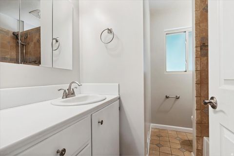 Tiny photo for 2948 S 900 E, Salt Lake City, UT 84106 (MLS # 2156001)