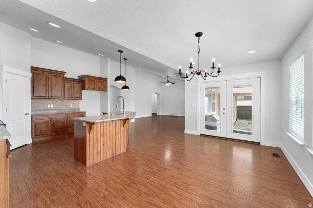 VALLEY VIEW - Residential