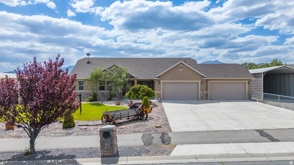 VALLEY VIEW - Residential