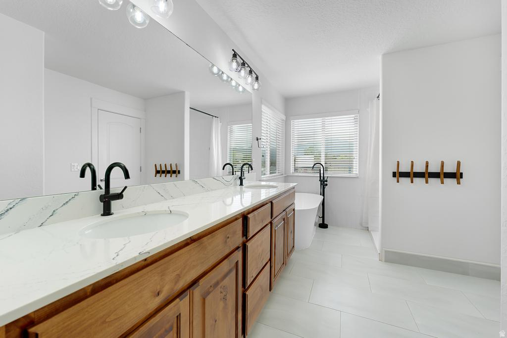 VALLEY VIEW - Residential