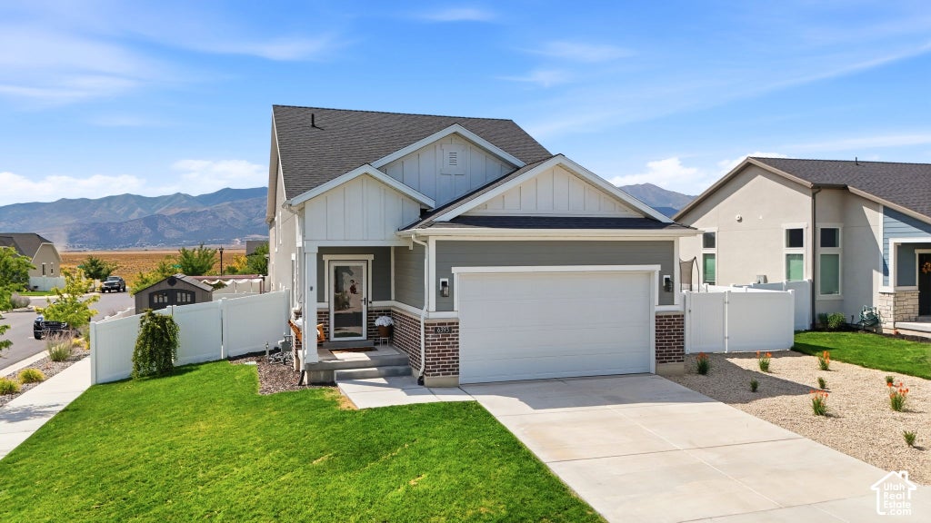 Photo of 6393 N PINE TREE WAY, Eagle Mountain, UT 84005 (MLS # 2192782)