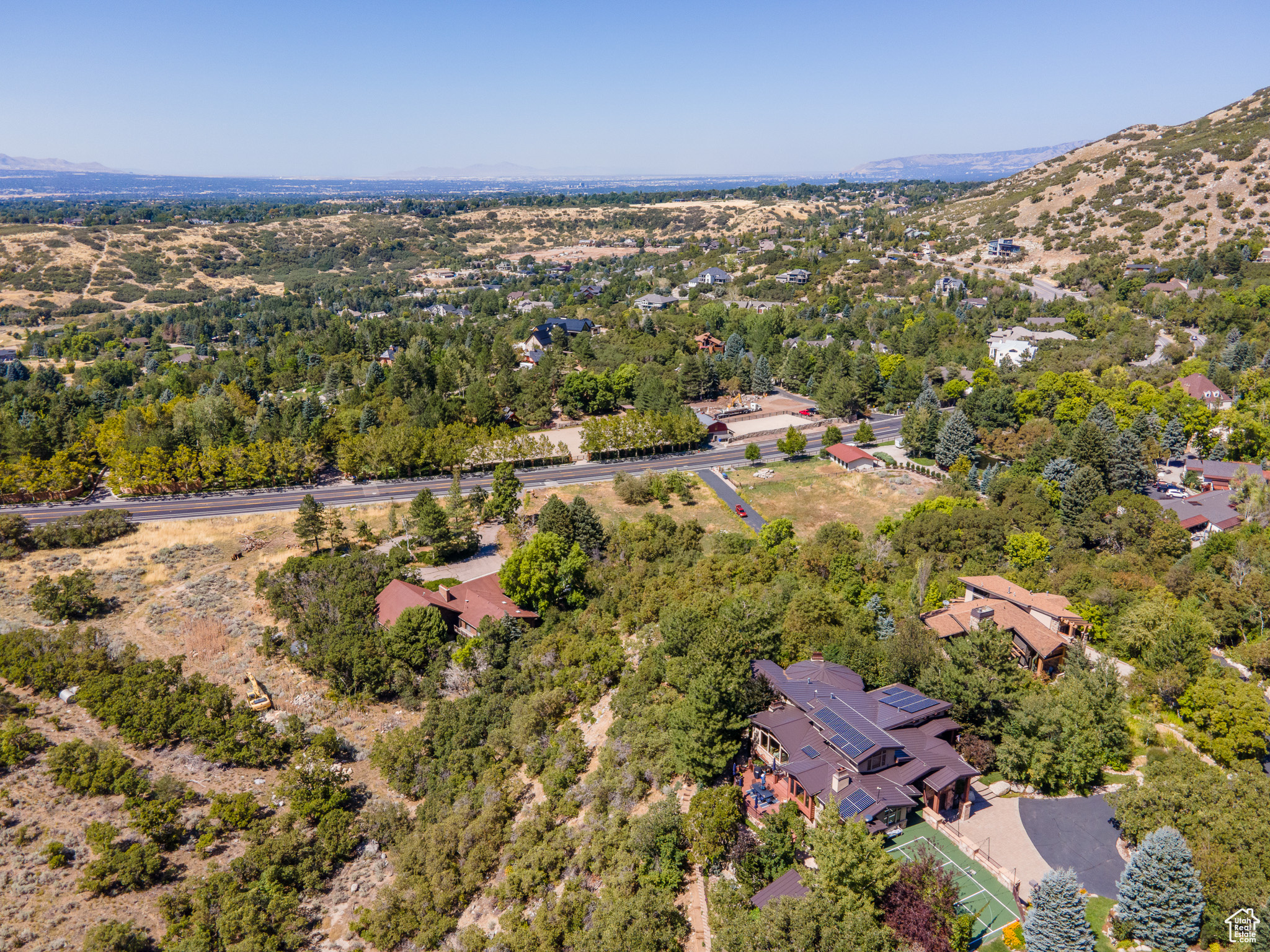 3316 E Lone Springs Cv, Sandy, Utah image 9