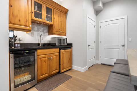 Tiny photo for 10346 S GRAYROCK CT, Sandy, UT 84092 (MLS # 2140149)