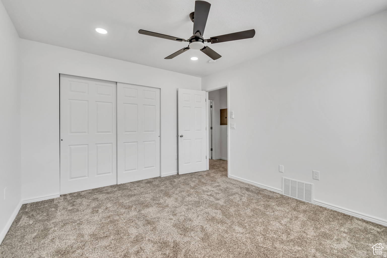 MAPLEWOOD - Residential