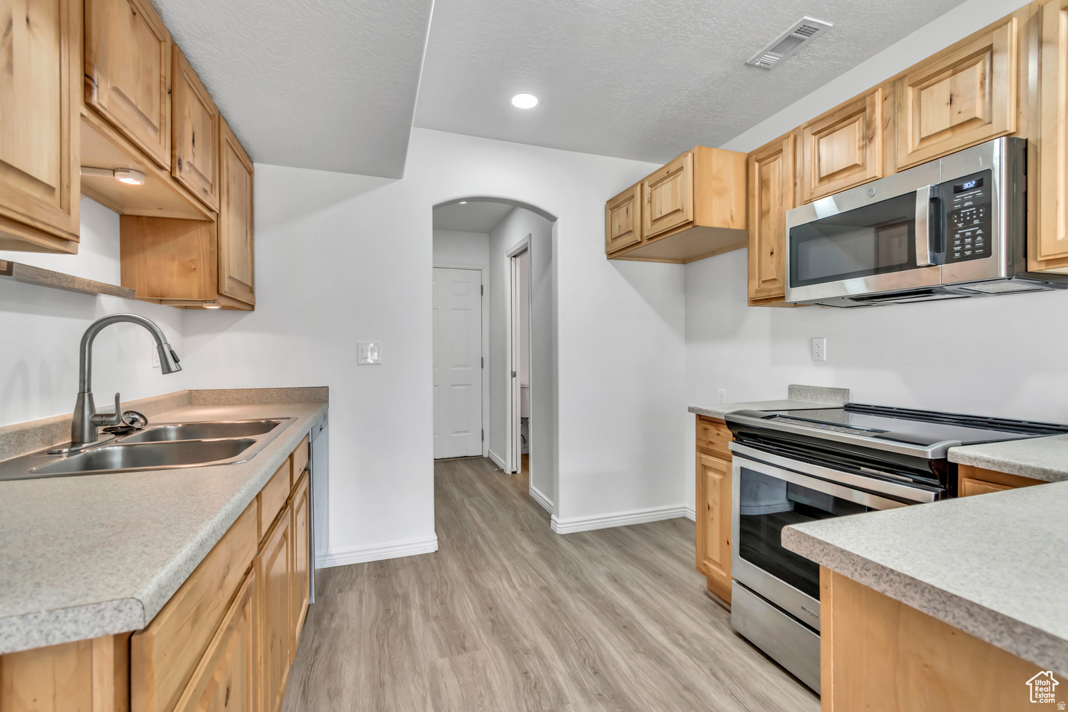 MAPLEWOOD - Residential