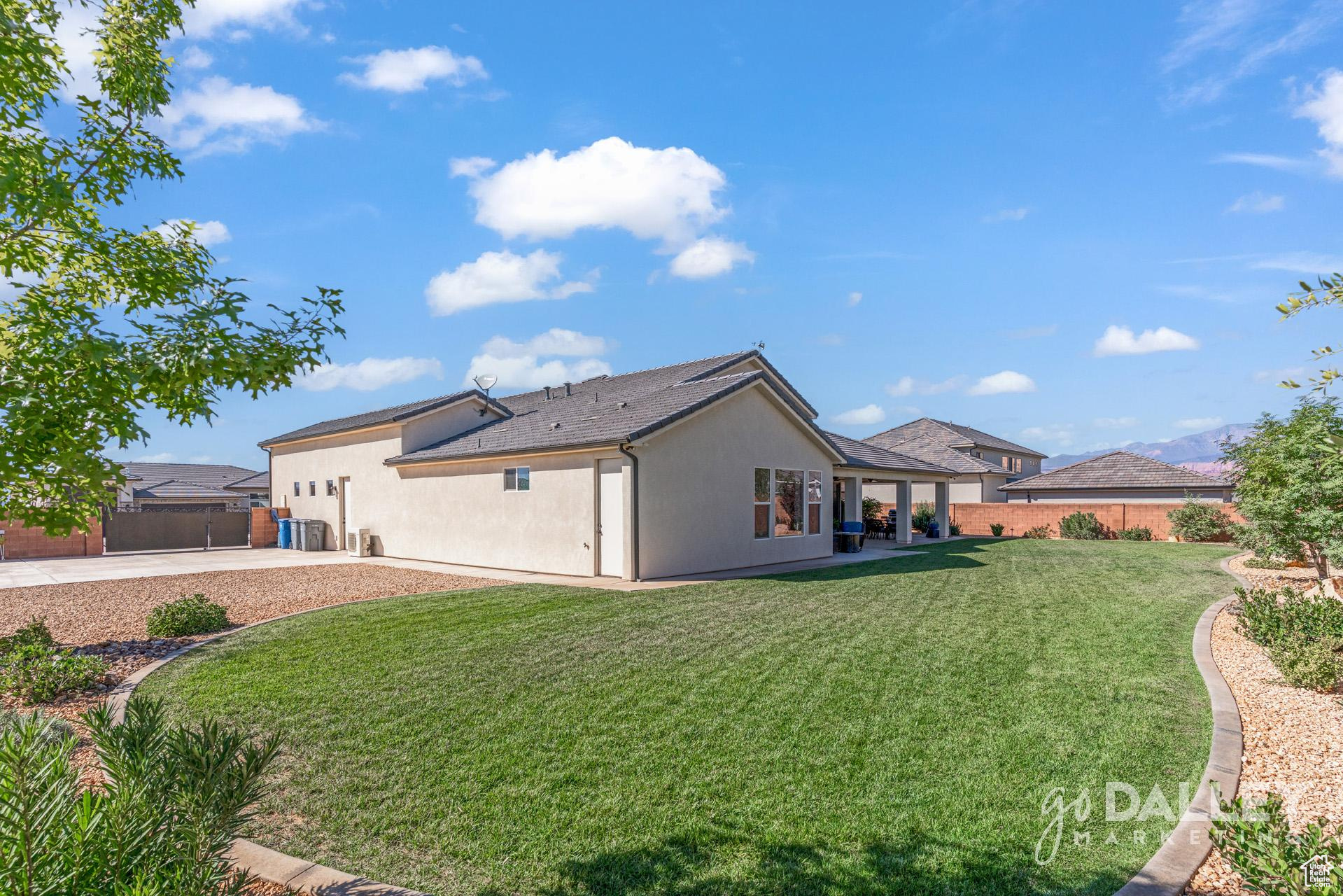 ROADRUNNER RIDGE PH 3 - Residential