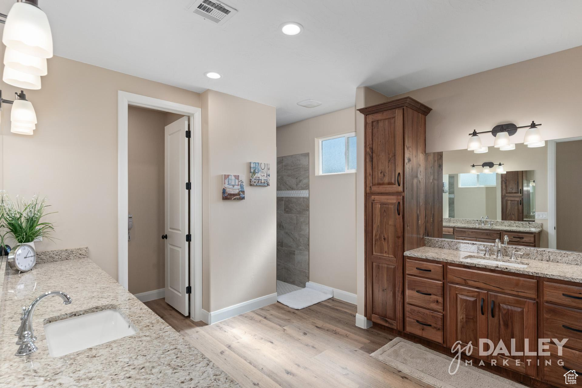 ROADRUNNER RIDGE PH 3 - Residential
