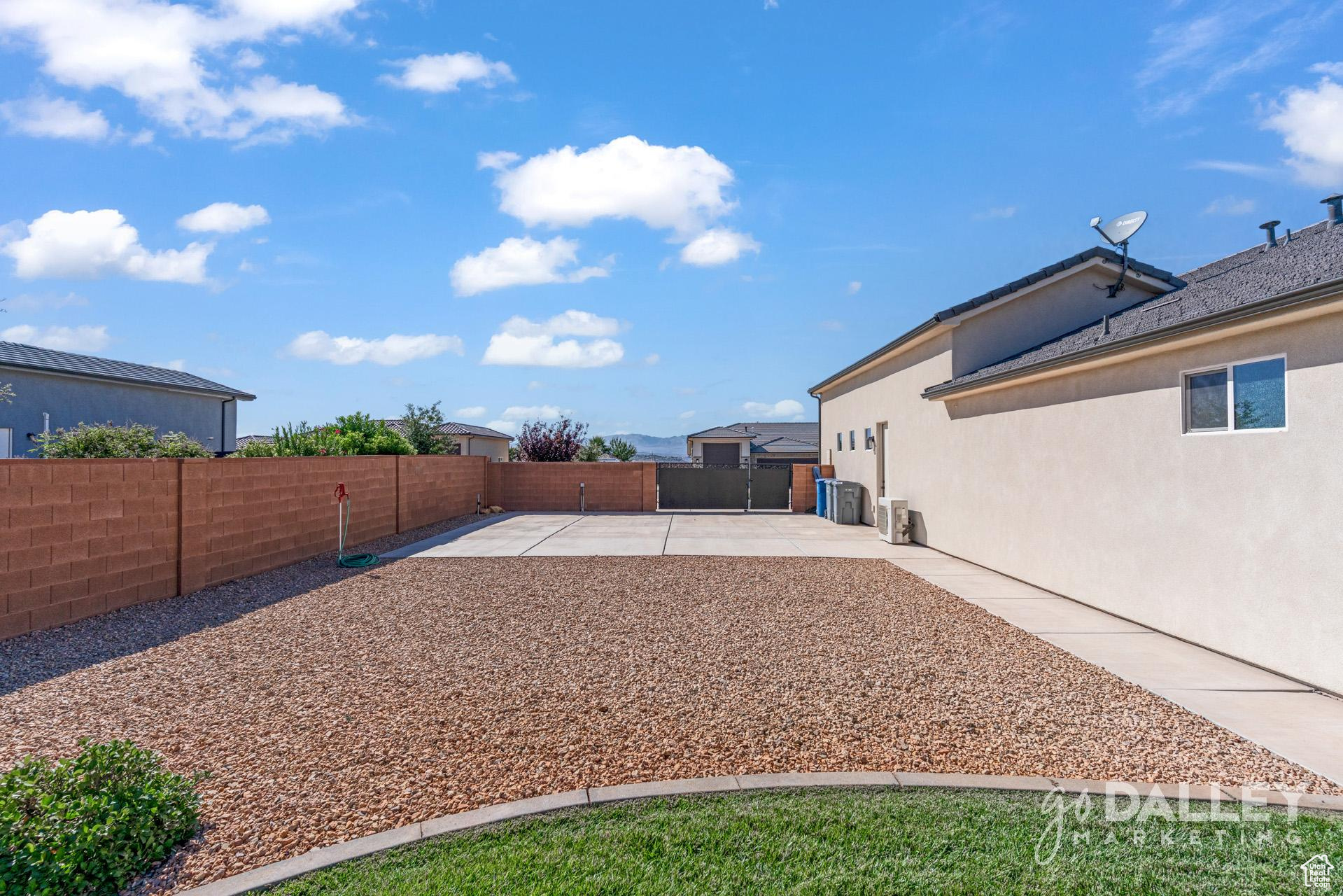 ROADRUNNER RIDGE PH 3 - Residential