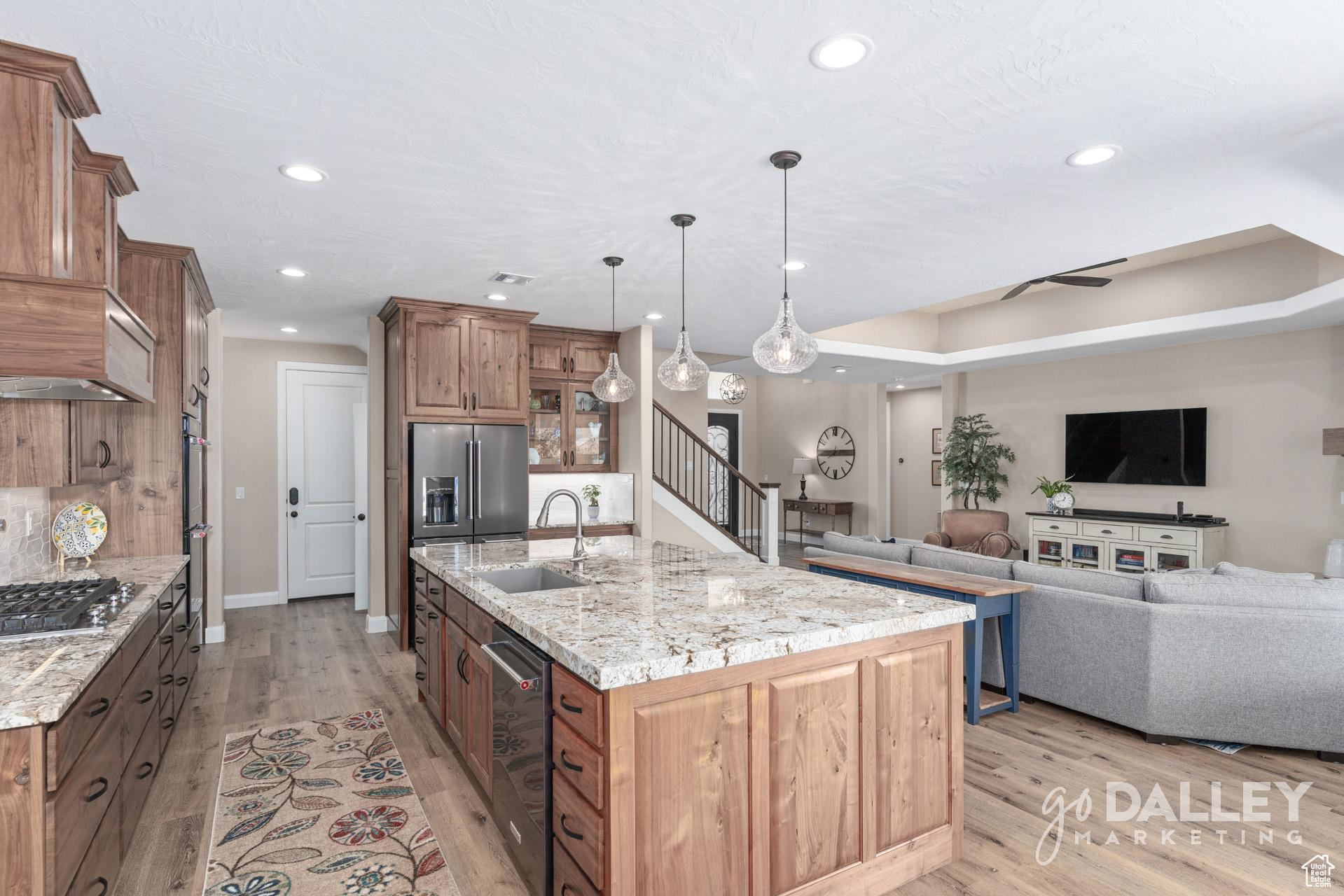 ROADRUNNER RIDGE PH 3 - Residential