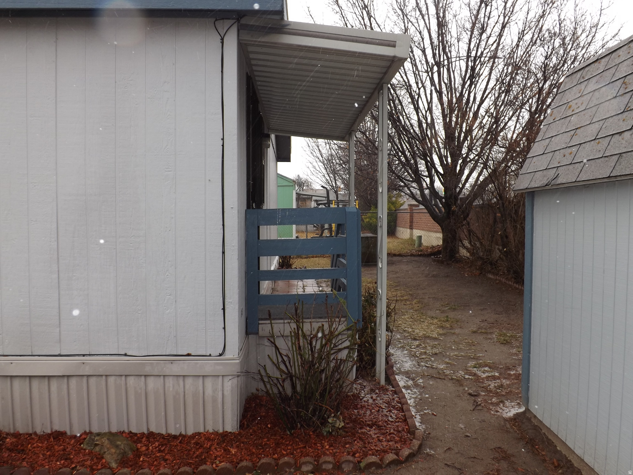 CRESCENTWOOD VILLAGE - Residential