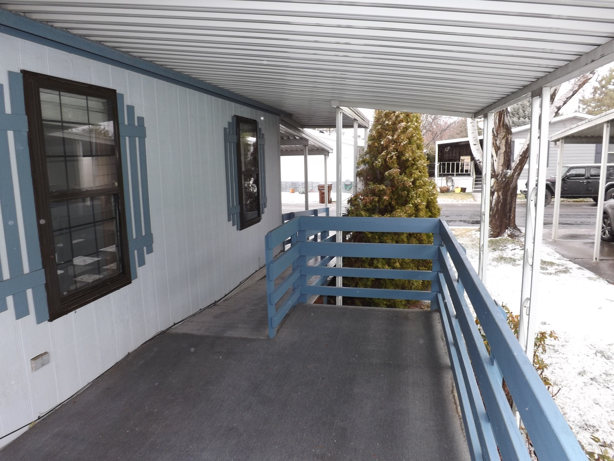 CRESCENTWOOD VILLAGE - Residential