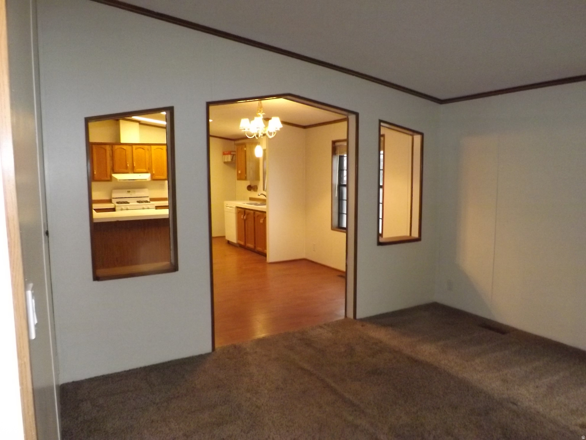 CRESCENTWOOD VILLAGE - Residential