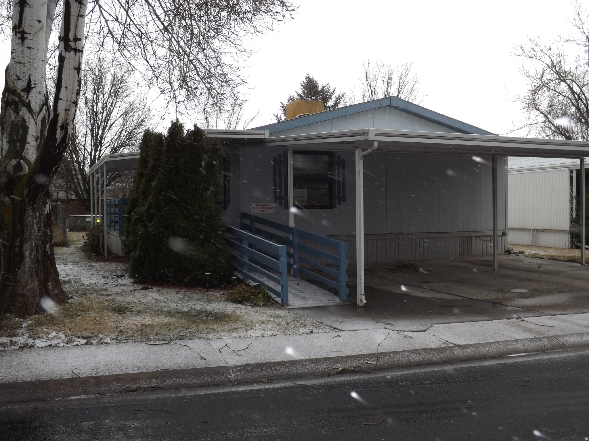 CRESCENTWOOD VILLAGE - Residential