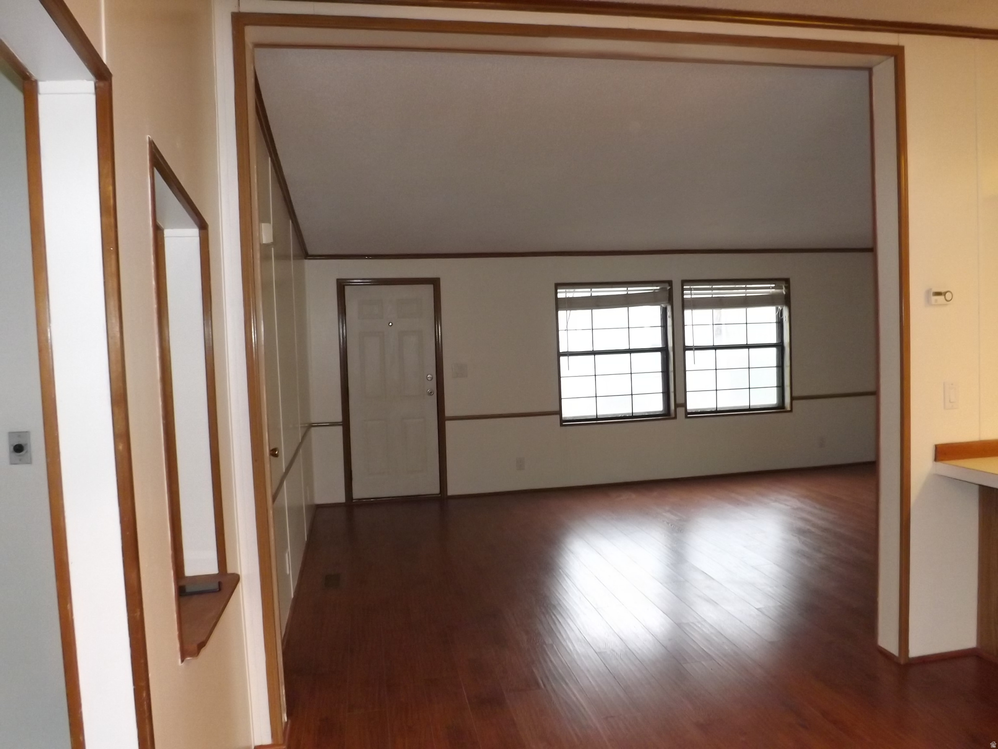 CRESCENTWOOD VILLAGE - Residential